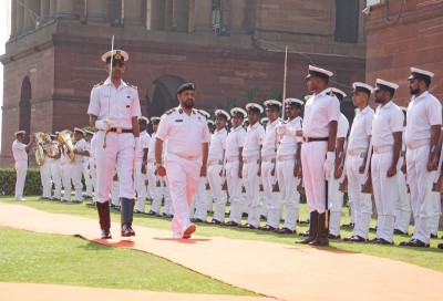 Major General (Navy) Abdullah Bin Hassan Al-Sulaiti, Commander Qatari Emiri Naval Forces inspects guard of honour 