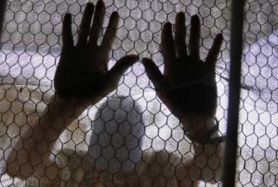 Maharashtra: Policeman booked for abetting suicide of 19-yr-old boy
