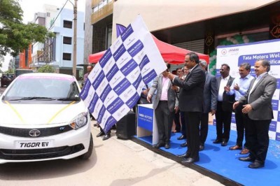 Tata Motors to supply 25 Tigor EVs to Janani Tours in Bengaluru