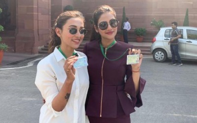After being trolled online for sporting 'western clothes', Mimi Chakraborty slams critics for not targeting Gautam Gambhir