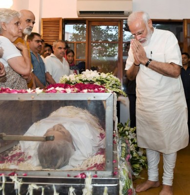 Sheila Dikshit cremated in Delhi with state honours