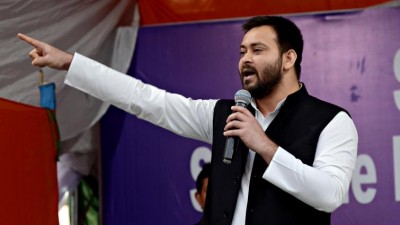 Narendra Modi and Nitish Kumar on same platform to befool people: Tejaswi
