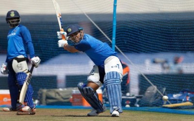 India look to clinch series win against Australia today
