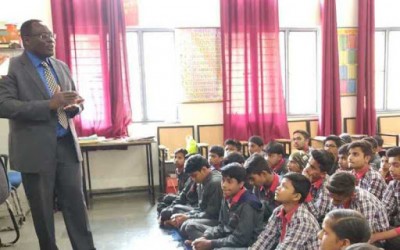 UNICEF MP Chief interacts with children on safer internet day