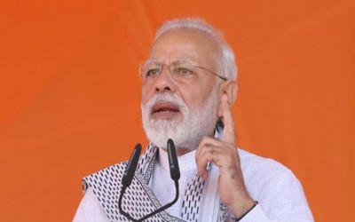 Omar Abdullah speaks for separate PM in Kashmir, Narendra Modi strongly reacts