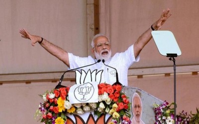 Resolve complaints against PM Modi, Amit Shah by Monday, Supreme Court tells EC