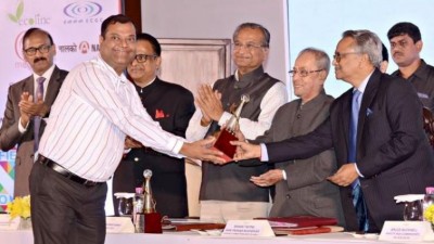 Pranab Mukherjee graces FIEO's Eastern Region Export Excellence Award