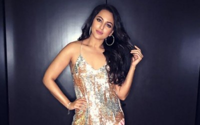 My father should have done it long ago: Sonakshi on Shatrughan Sinha's quitting BJP
