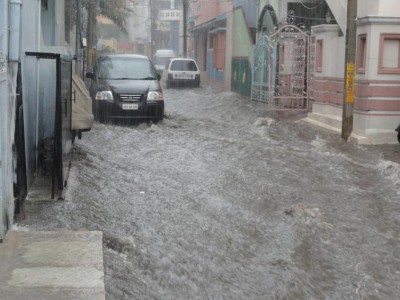 Maharashtra Minister asks Ganesh Mandals to support flood-hit people
