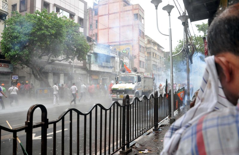 Police teargas, use water cannons to disperse Bengal BJP march towards Lalbazar