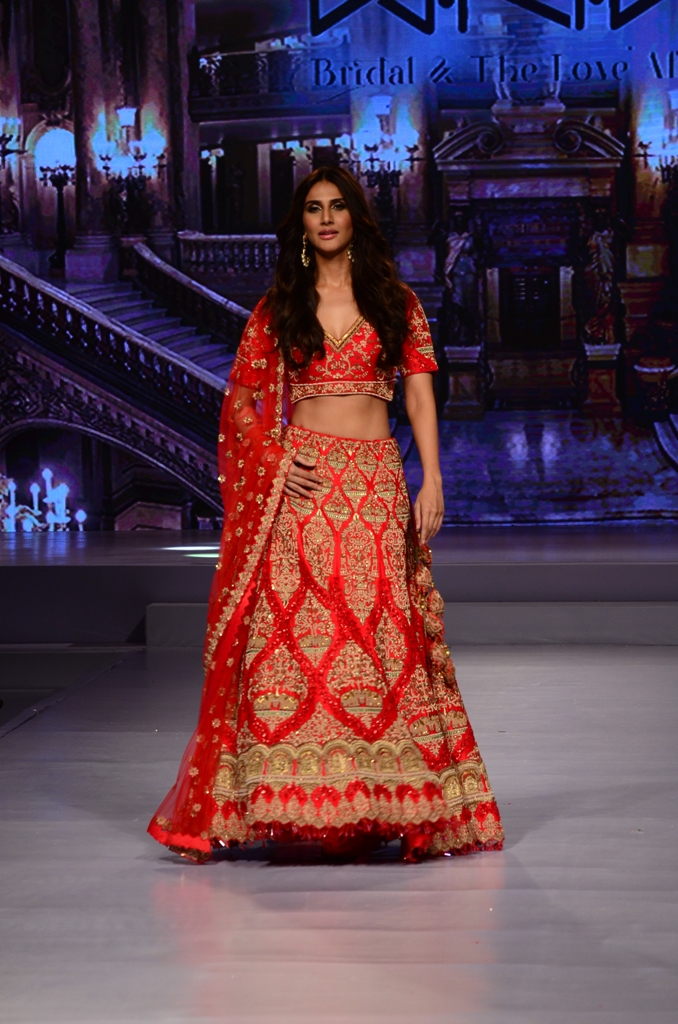Vaani Kapoor walks the ramp at Kolkata Fashion Expo