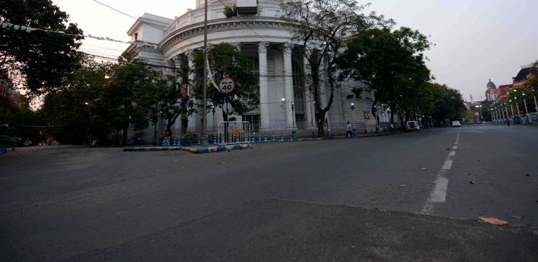 Deserted road in Kolkata during COVID-19 outbreak 