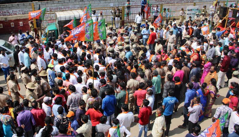 BJP holds roadshow for By-election in Bengaluru