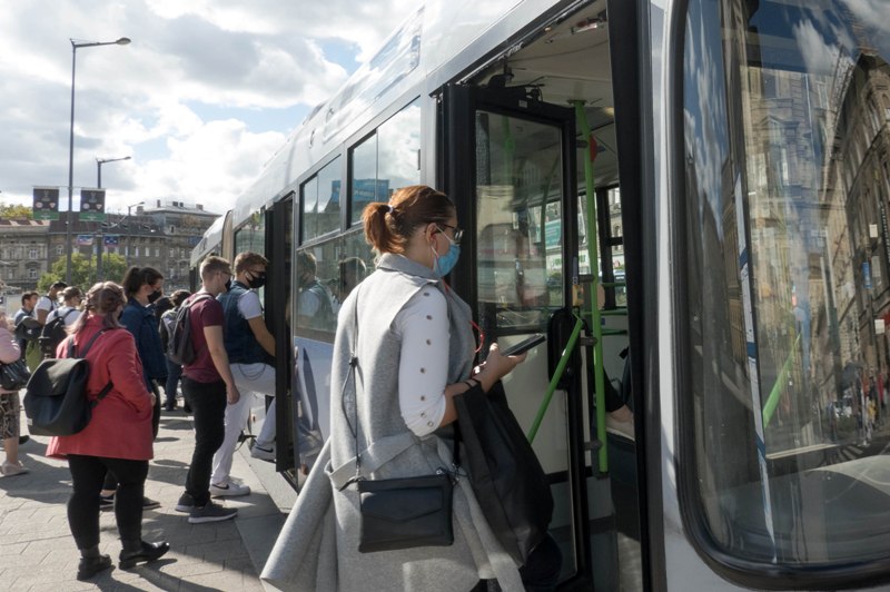 World in Photos : Oct. 4, 2020