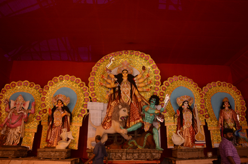 Durga Puja 2020 in Kolkata amid Covid-19