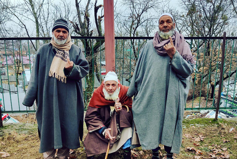 Kashmir votes in sixth phase DDC polls Sunday