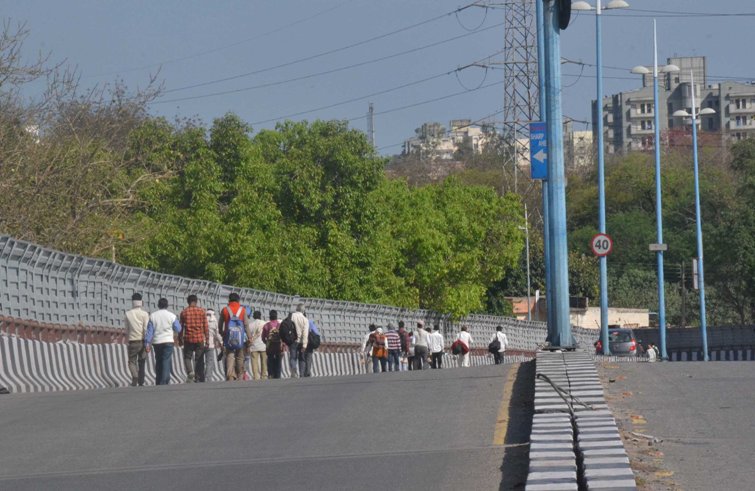 India under lockdown to combat Covid-19: Day Three