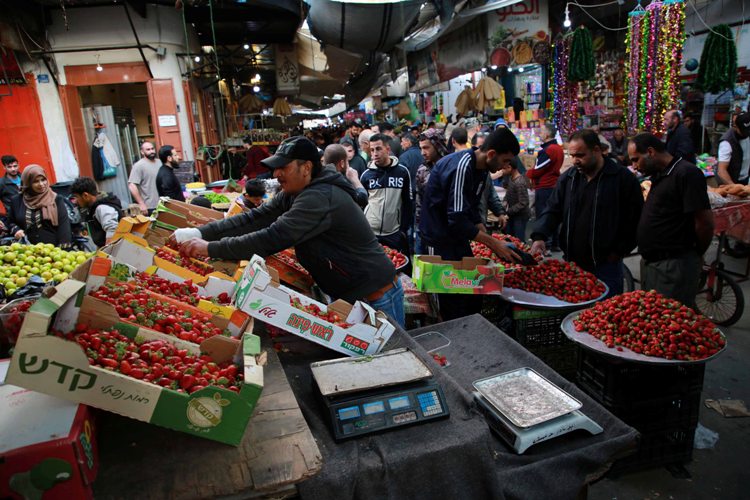 Wold in Photo : April 29 , 2020