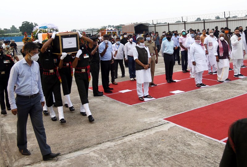 Bihar Deputy CM Sushil Kumar Modi pays tribute to martyr havildar Sunil Kumar at Patna airport