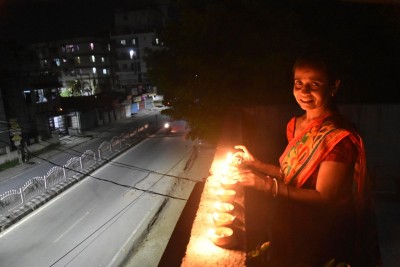 COVID-19: India responds to Modi's 9Minute9PM blackout