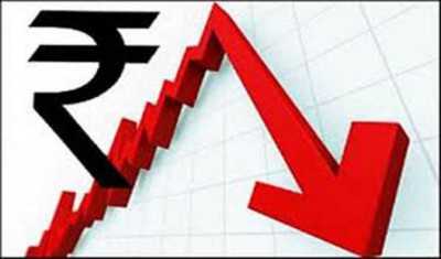 Indian Rupee down by 17 paise against USD