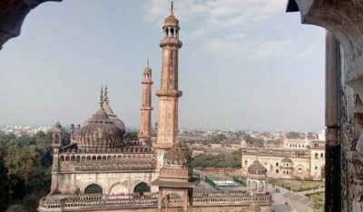 UP: Stray leopard captured by forest dept in Lucknow