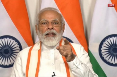 Industry should take advantage of global trust developed in India: PM Modi