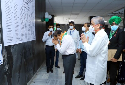 Harsh Vardhan inaugurates a blood donation drive