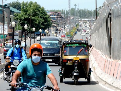 India reports over 31,000 new Covid-19 cases, 412 deaths in 24 hours