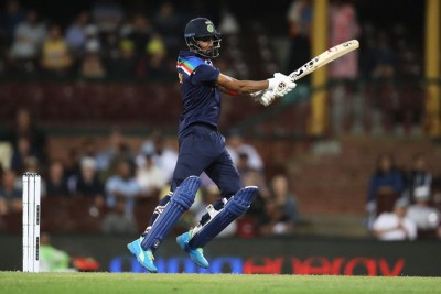 Virat Kohli, KL Rahul shine but fail to help India reach mammoth 390 target, Australia clinch series 