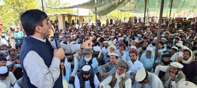 PTM leaders protests detention of Mohsin Dawar