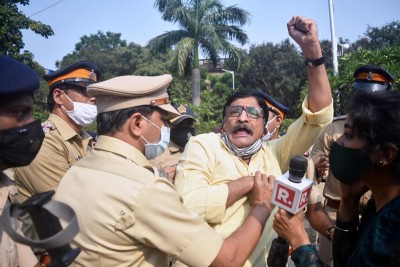 BJP protests against Arnab Goswami’s arrest