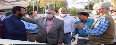 Efforts on to link farmers produce to national market: Director Agriculture Kashmir