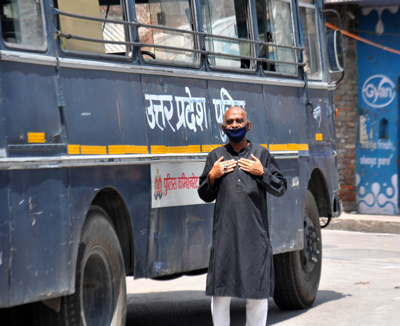 Policemen guarding Talkatora Karbala gate amid restrictions on Muharram processions in Lucknow