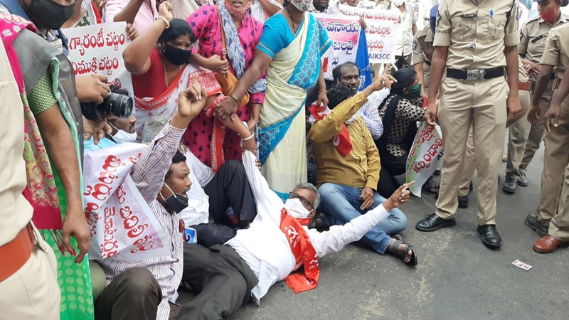 Left protests against Centre’s farm laws