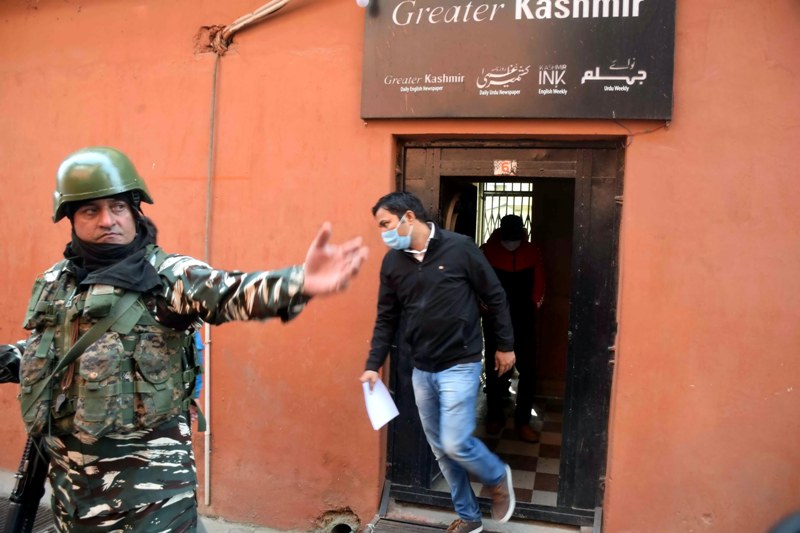 NIA conducts raids in Srinagar