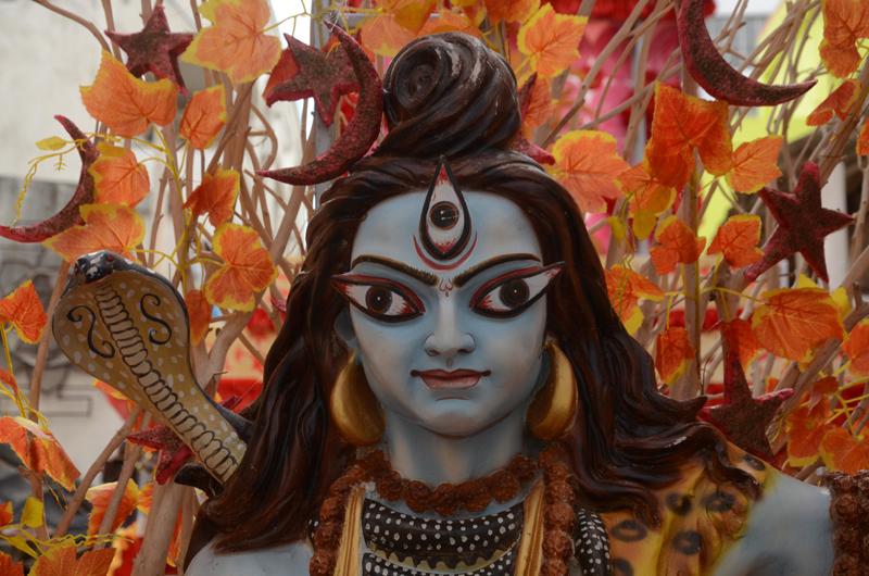 Durga Puja 2020 in Kolkata amid Covid-19