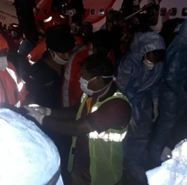 17 die in Air India Express plane crash in Kozhikode