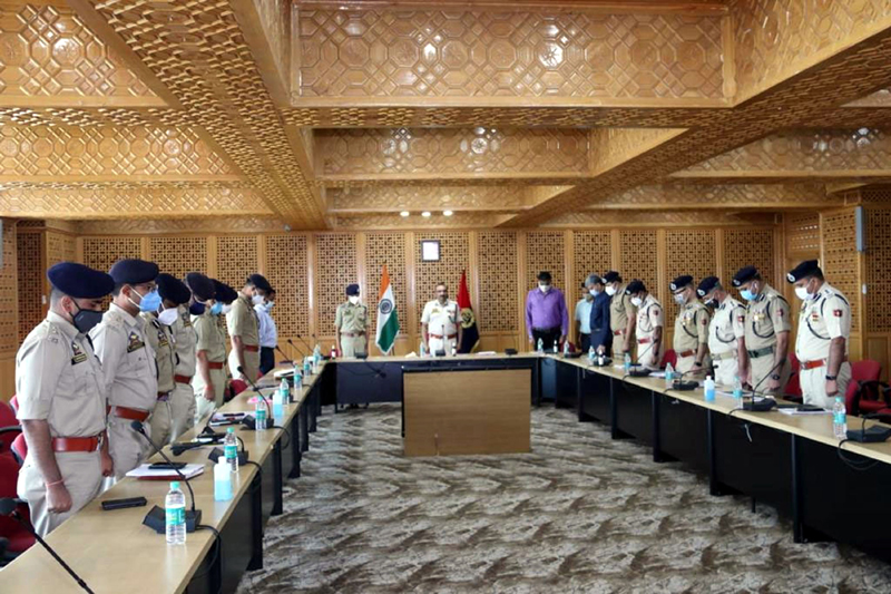 Kashmir police pay homage to Inspector Parvaiz Ahmad Dar killed in militant attack