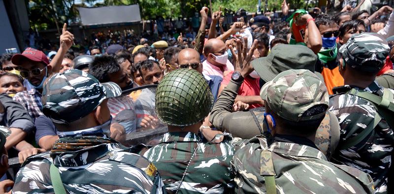 TMC activists gather outside CBI office at Nizam Palace in protest against politicians' arrests