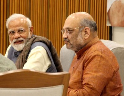 Statesmanship move: Amit Shah praises PM Modi over repeal of farm laws