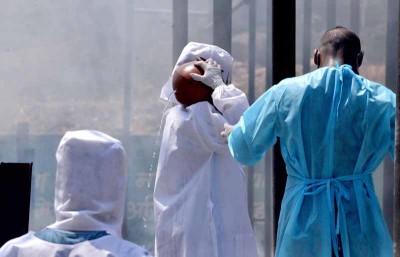 Slight dip: India records 3,66,161 new COVID-19 cases