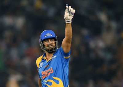 Former Indian pacer Irfan Pathan tests COVID-19 positive 