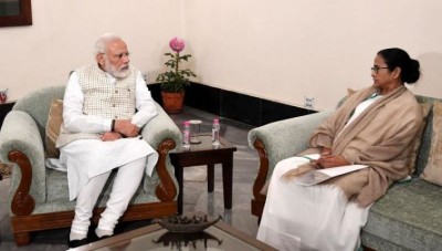 Mamata writes to Modi, requests PM to arrange vaccines for priority sectors
