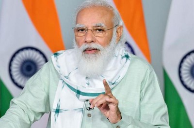 Jammu and Kashmir: Farmers from Srinagar attend PM’s Outreach program