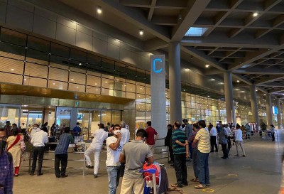India's DGCA reminds airports to strictly implement COVID-19 containment protocols