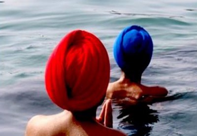 Pakistan: Sikh youth allegedly abducted in Peshawar, community members protest