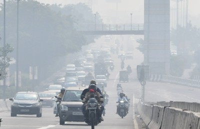Delhi's Air Quality Index further slips into 'very poor' category today