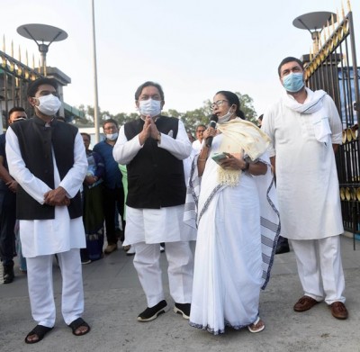 Two UP Congress leaders join TMC