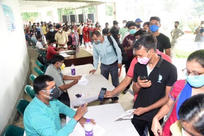 India logs 36,083 fresh coronavirus cases, 493 deaths